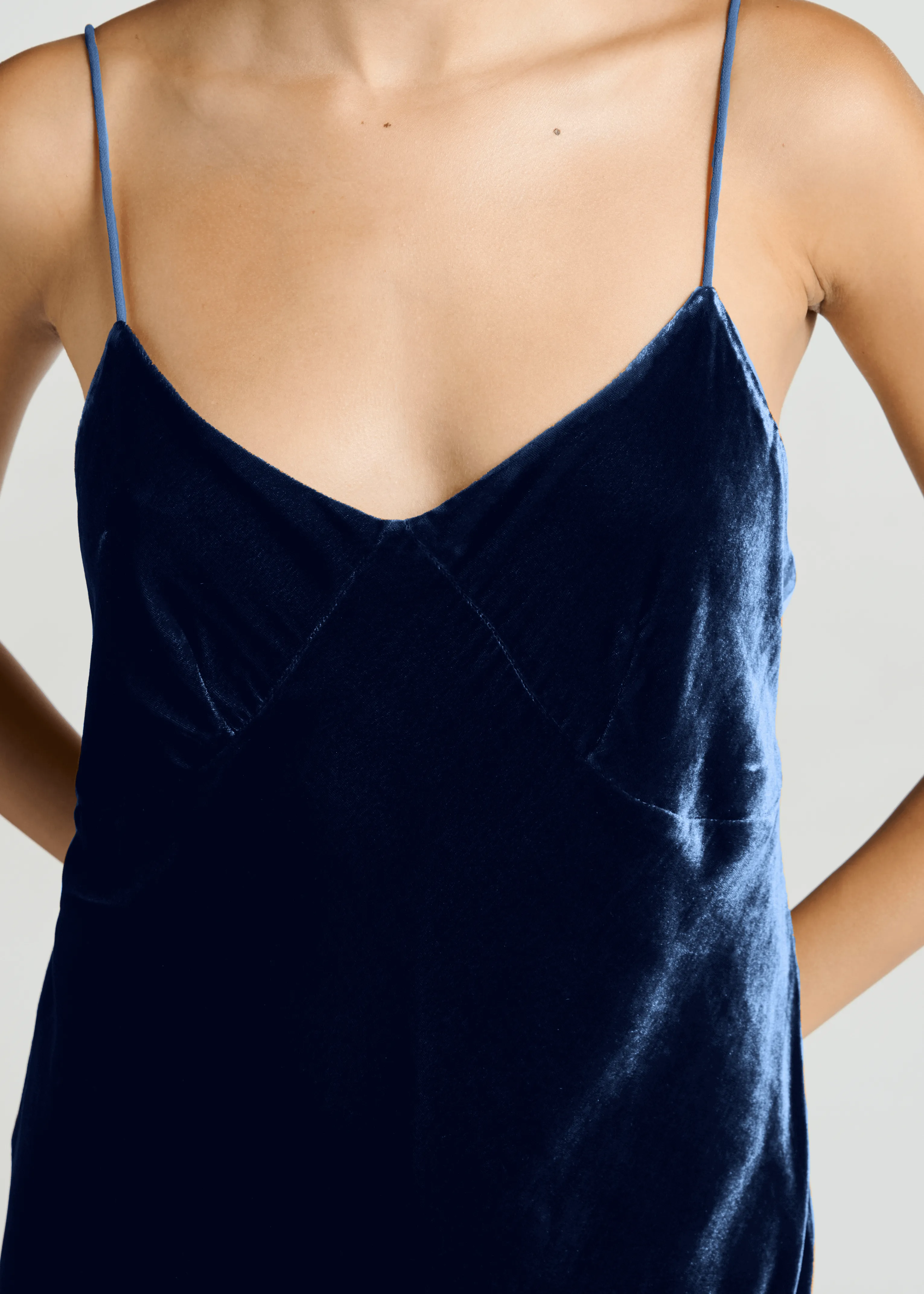 Alberta Dress Midnight Viscose Velvet