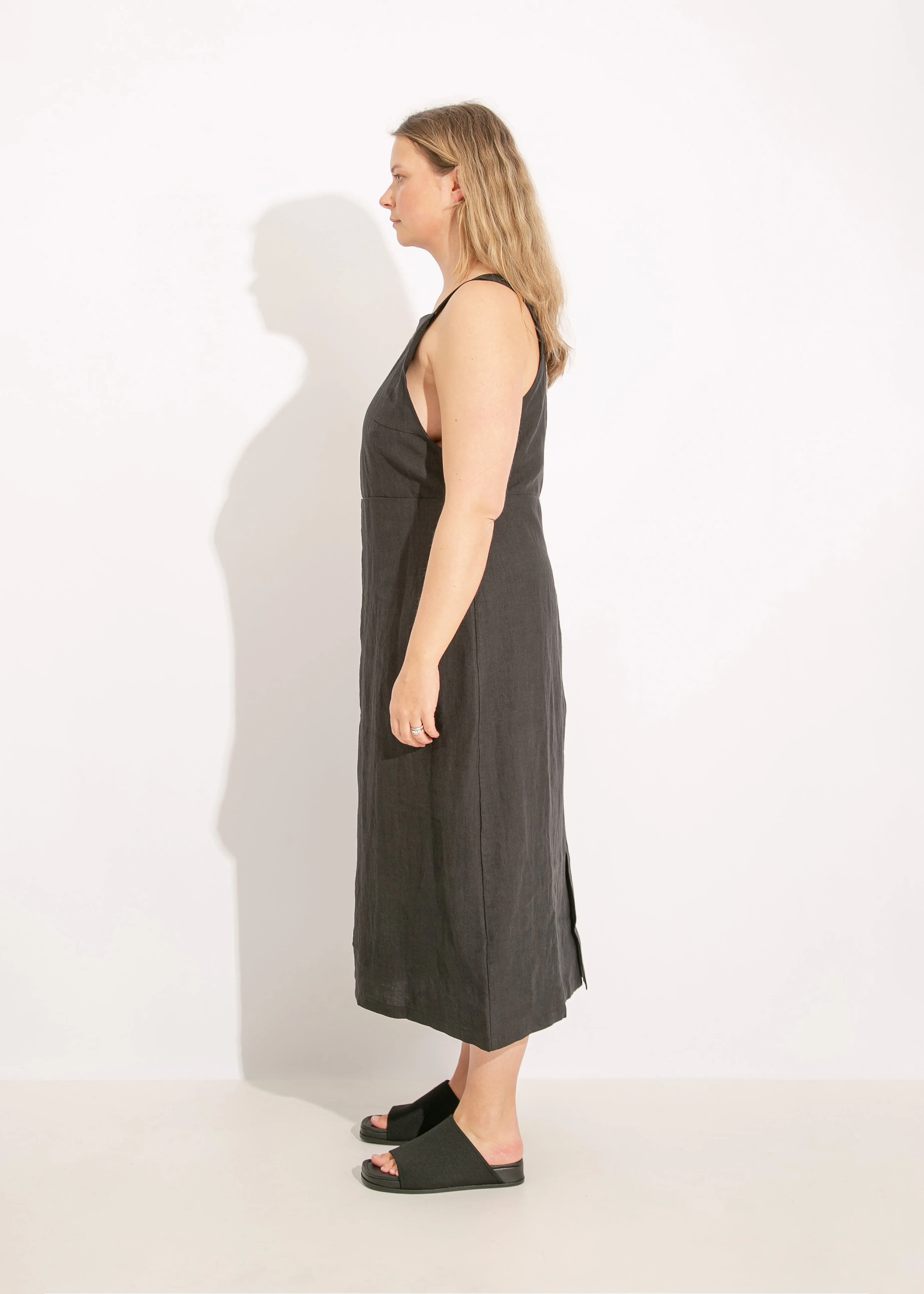 GLENN PINAFORE / BLACK