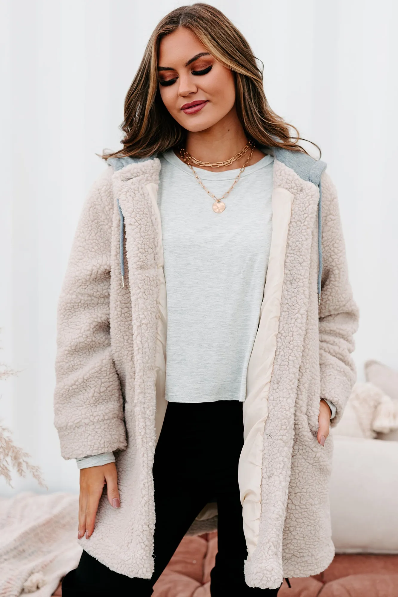 Keeping Me Toasty Hooded Teddy Coat (Light Beige/Grey)