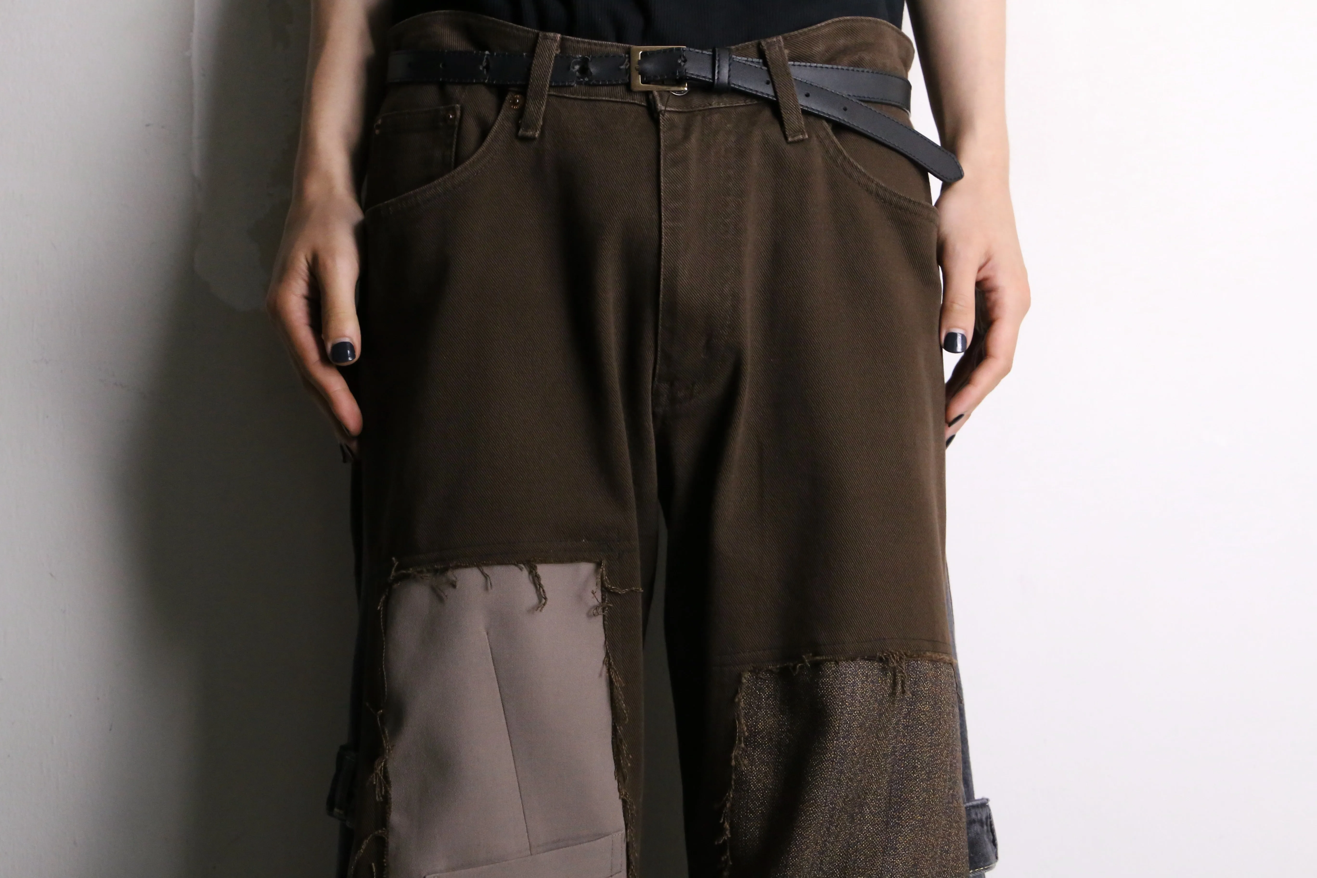 "Re:make" brown × black flare denim