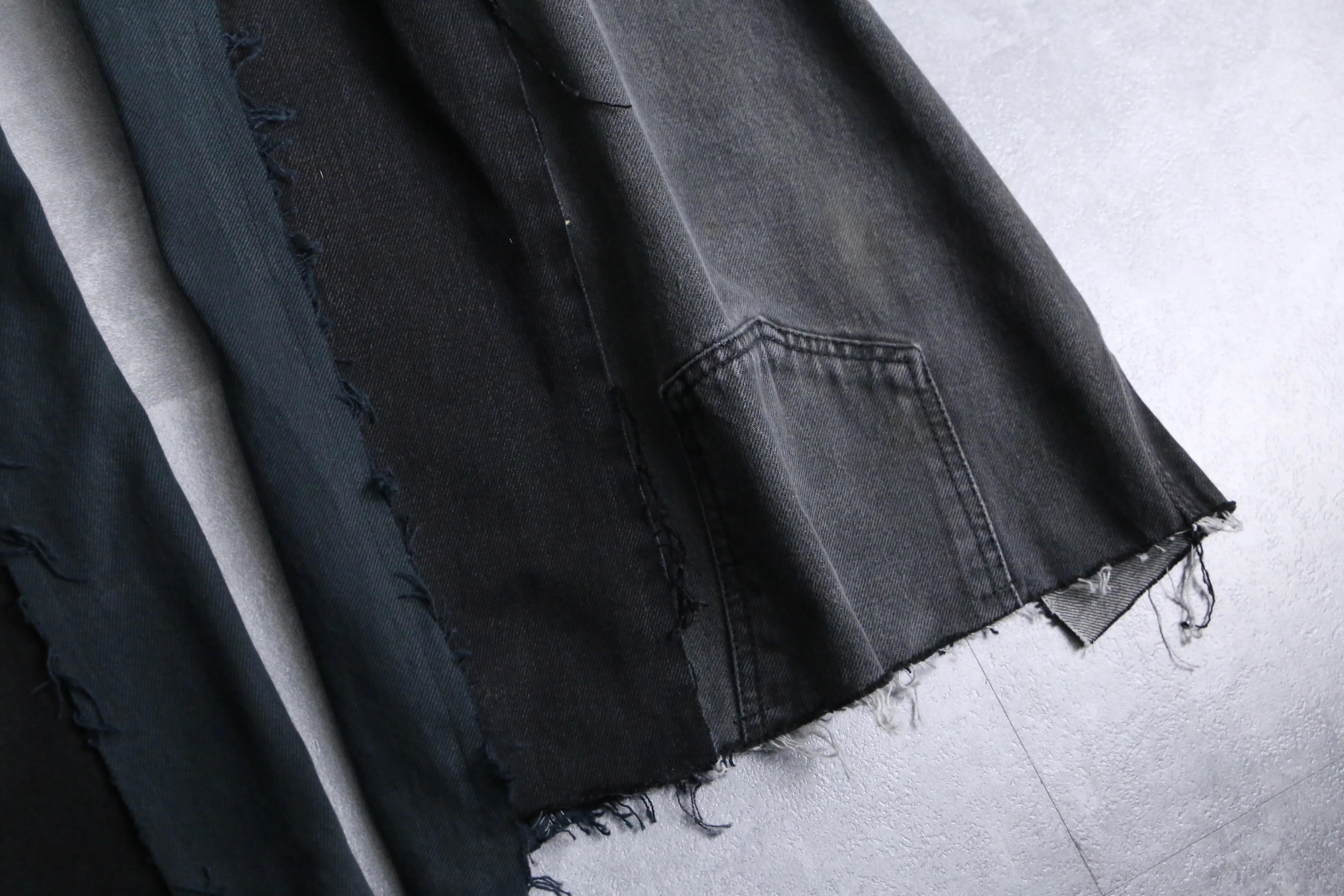 “Re:make” black color docking flare denim pants