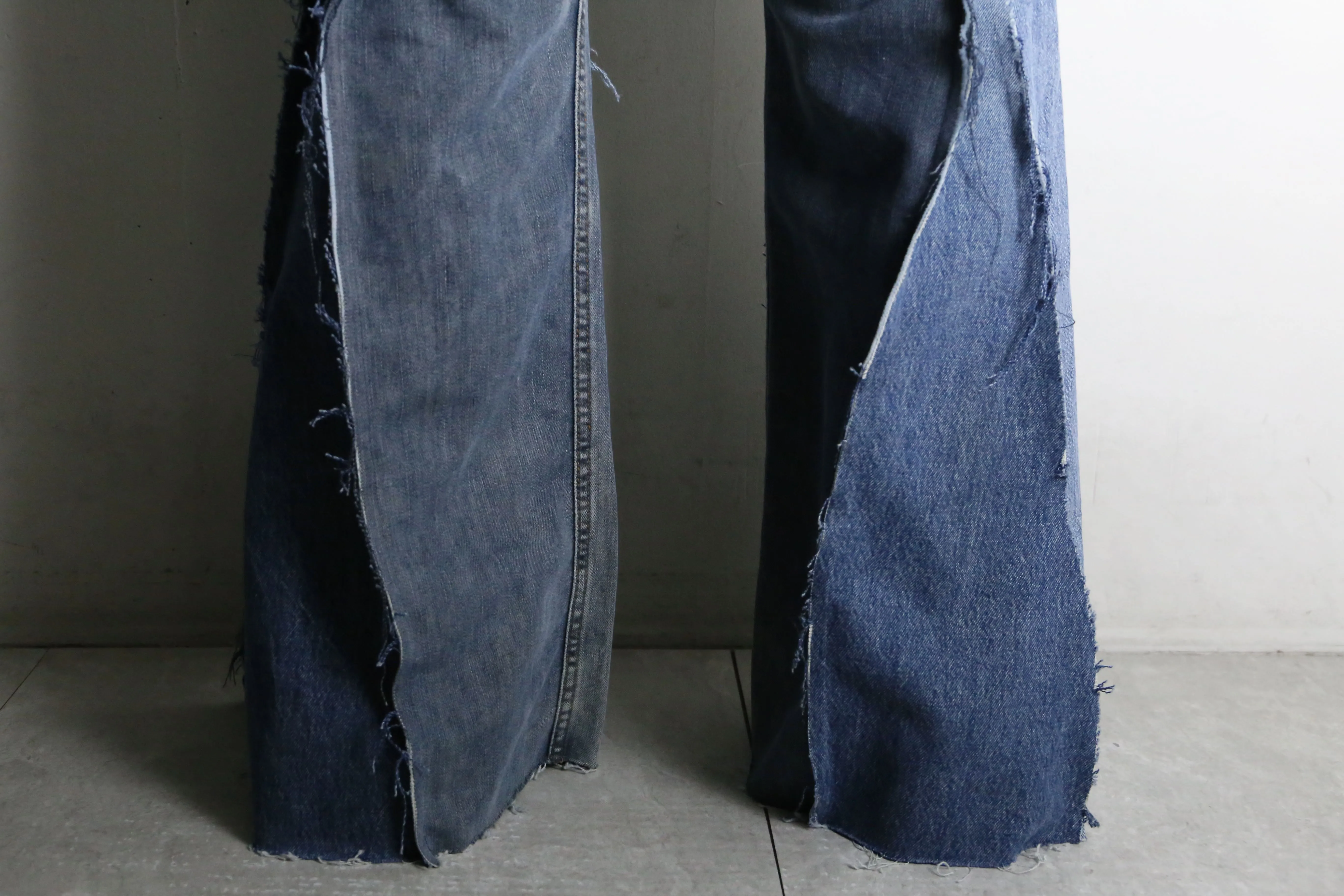 “Re:make” patchwork design docking flare denim pants