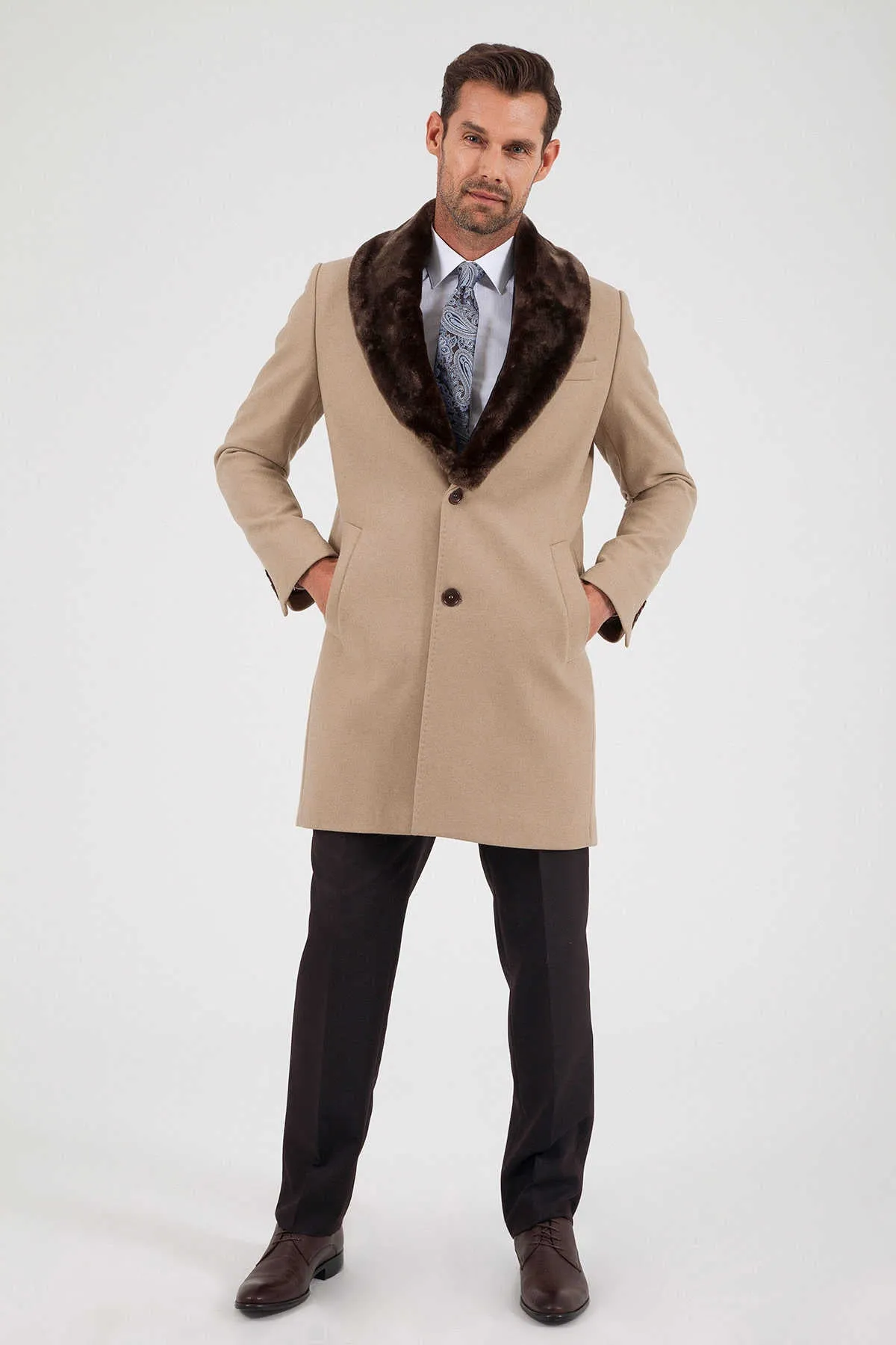 Slim Fit Cachet Notch Lapel Beige Wool Blend Overcoat