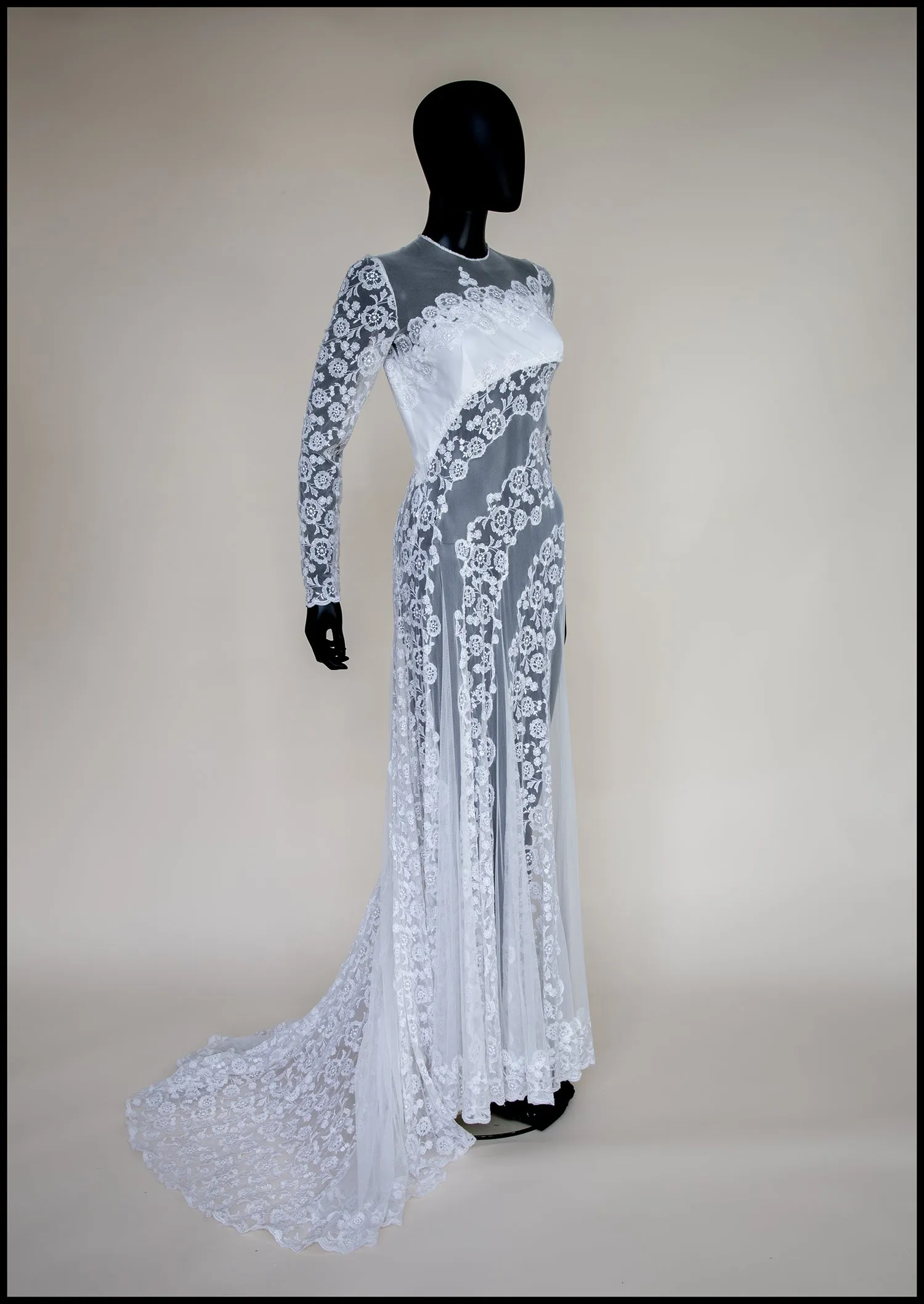 Vintage 1980s Sheer Lace Wedding Dress