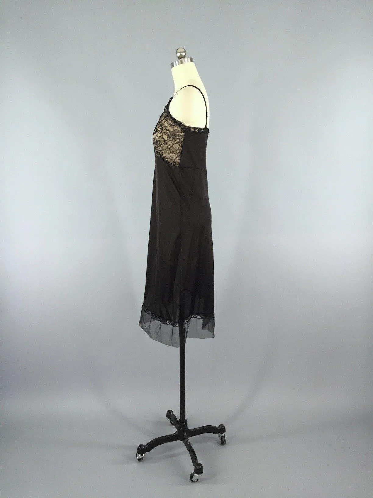 Vintage Slip / 1960s Black Lace Tulle